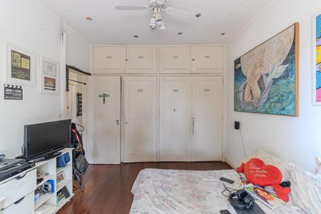 Casa para alugar com 330m², 4 quartos e 2 vagasQuarto 1