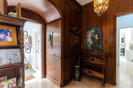 Casa para alugar com 330m², 4 quartos e 2 vagasEntrada