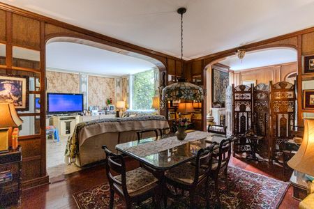 Sala de casa para alugar com 4 quartos, 330m² em Pacaembu, São Paulo