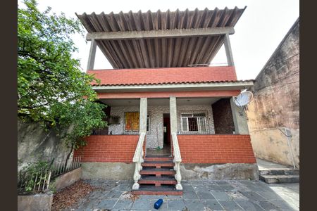 Casa para alugar com 407m², 2 quartos e 3 vagasFachada