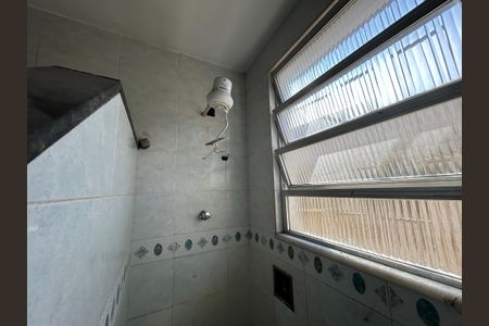 Casa para alugar com 407m², 2 quartos e 3 vagasBanheiro Social
