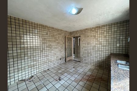 Casa para alugar com 407m², 2 quartos e 3 vagasCozinha