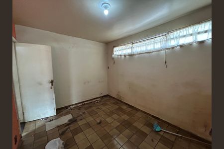 Casa para alugar com 407m², 2 quartos e 3 vagasQuarto