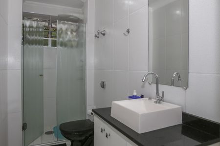 Banheiro de apartamento para alugar com 1 quarto, 40m² em Perdizes, São Paulo