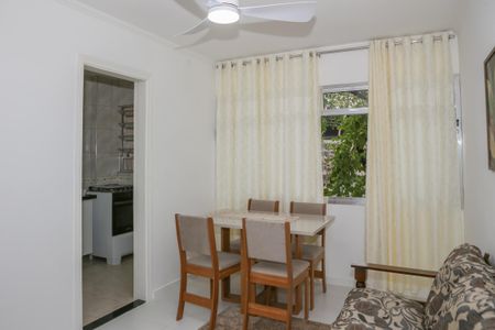 Sala de apartamento para alugar com 1 quarto, 40m² em Perdizes, São Paulo