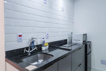 Studio  de kitnet/studio para alugar com 1 quarto, 43m² em Centro, Rio de Janeiro