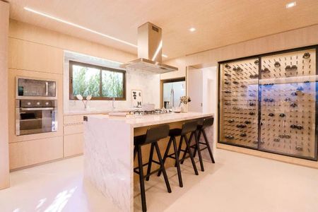 Apartamento à venda com 2 quartos, 129m² em Pinheiros, São Paulo