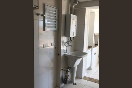 Apartamento à venda com 3 quartos, 74m² em Parque Sao Domingos, São Paulo