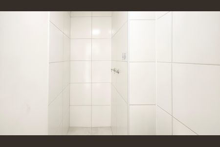 Apartamento para alugar com 38m², 2 quartos e sem vagaBanheiro