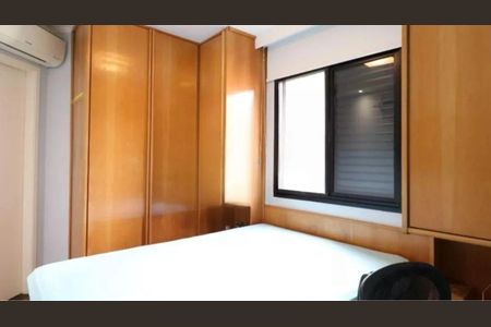 Apartamento à venda com 2 quartos, 57m² em Lapa, São Paulo