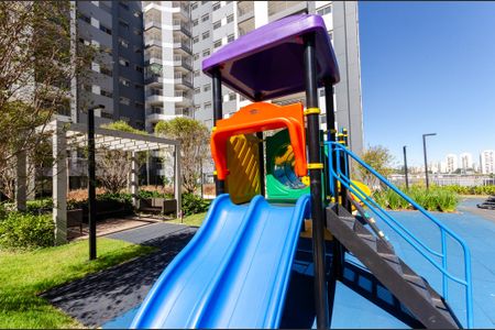 Apartamento à venda com 106m², 3 quartos e 2 vagas Apartamento à venda com 106m², 3 quartos e 2 vagasÁrea comum - Playground
