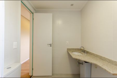 Apartamento à venda com 106m², 3 quartos e 2 vagas Apartamento à venda com 106m², 3 quartos e 2 vagasBanheiro da Suíte
