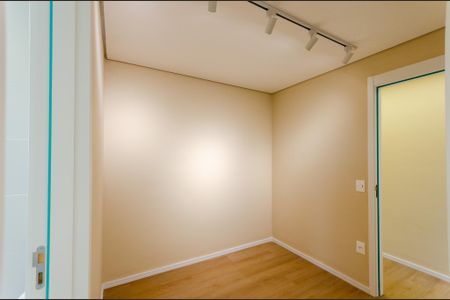 Apartamento à venda com 106m², 3 quartos e 2 vagas Apartamento à venda com 106m², 3 quartos e 2 vagasSuíte