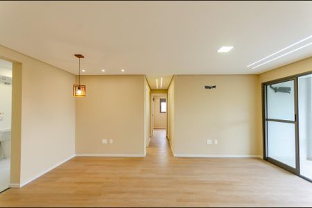 Apartamento à venda com 106m², 3 quartos e 2 vagas Apartamento à venda com 106m², 3 quartos e 2 vagasSala
