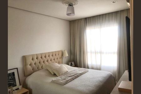 Apartamento à venda com 2 quartos, 63m² em Empresarial 18 do Forte, Barueri