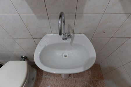 Casa para alugar com 75m², 1 quarto e sem vaga Casa para alugar com 75m², 1 quarto e sem vagaBanheiro