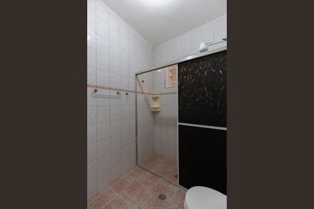 Banheiro de casa para alugar com 1 quarto, 75m² em Vila Continental, São Paulo