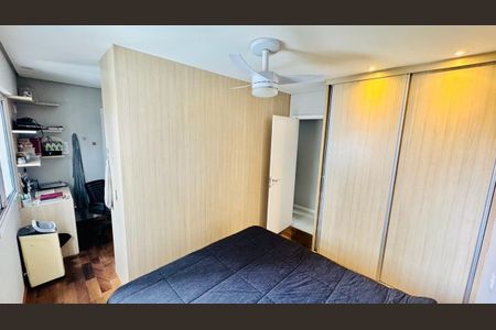 Apartamento à venda com 3 quartos, 74m² em Vila Mangalot, São Paulo