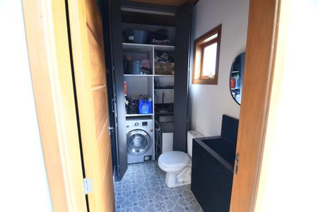 Casa de condomínio para alugar com 300m², 3 quartos e 2 vagasÁrea de Serviço