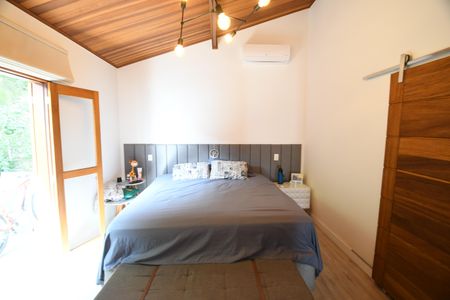 Casa de condomínio para alugar com 300m², 3 quartos e 2 vagasQuarto 3 - Suíte