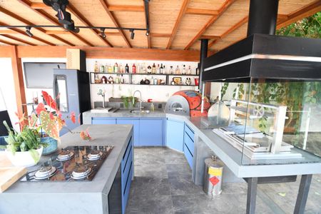 Casa de condomínio para alugar com 300m², 3 quartos e 2 vagasVaranda gourmet