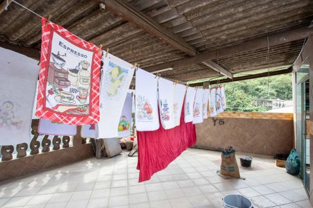 Casa à venda com 286m², 5 quartos e 8 vagasVaranda Casa 2