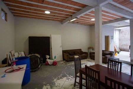 Casa à venda com 286m², 5 quartos e 8 vagasÁrea comum