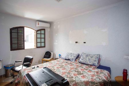 Casa à venda com 286m², 5 quartos e 8 vagasQuarto Suite Casa 2