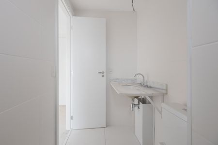 Apartamento à venda com 145m², 3 quartos e 2 vagas Apartamento à venda com 145m², 3 quartos e 2 vagasBanheiro da Suíte 1