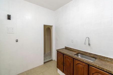 Apartamento à venda com 86m², 2 quartos e 1 vagaCozinha