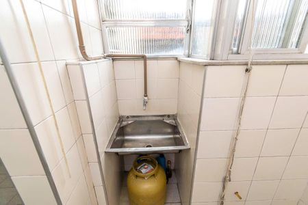 Apartamento à venda com 86m², 2 quartos e 1 vagaÁrea de Serviço