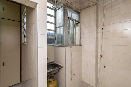 Apartamento à venda com 86m², 2 quartos e 1 vagaÁrea de Serviço