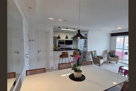 Apartamento à venda com 97m², 2 quartos e 2 vagasFoto 04