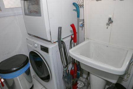 Apartamento à venda com 70m², 3 quartos e 2 vagasCozinha e Área de Serviço