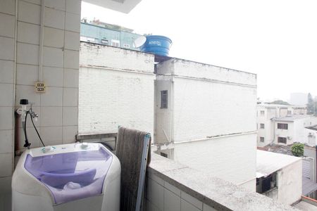 Apartamento à venda com 48m², 1 quarto e sem vagaCozinha + Área de Serviço