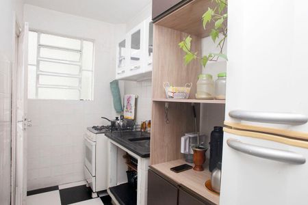 Apartamento à venda com 48m², 1 quarto e sem vagaCozinha + Área de Serviço
