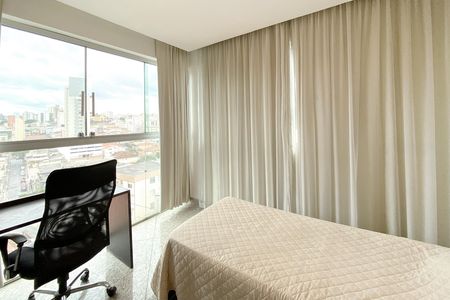 Apartamento à venda com 180m², 4 quartos e 3 vagas Apartamento à venda com 180m², 4 quartos e 3 vagasQuarto 2