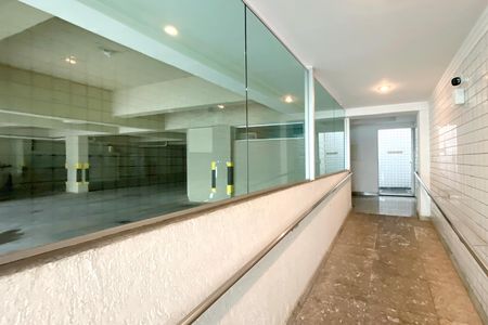 Apartamento à venda com 180m², 4 quartos e 3 vagas Apartamento à venda com 180m², 4 quartos e 3 vagasÁrea comum
