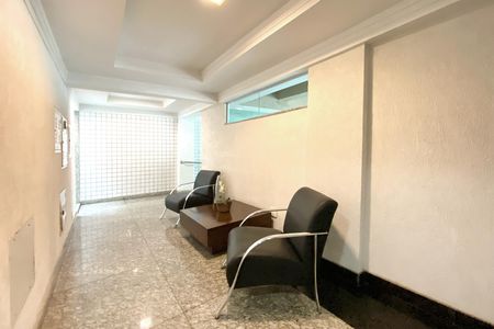 Apartamento à venda com 180m², 4 quartos e 3 vagas Apartamento à venda com 180m², 4 quartos e 3 vagasÁrea comum
