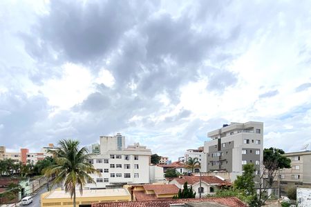 Apartamento à venda com 180m², 4 quartos e 3 vagas Apartamento à venda com 180m², 4 quartos e 3 vagasVista da Suite