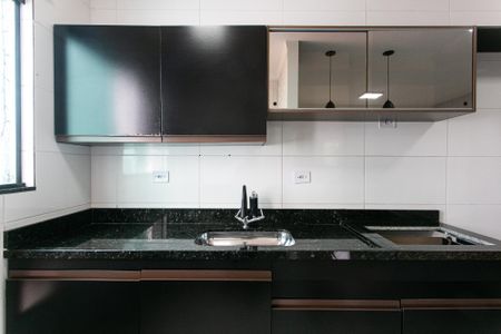 Apartamento para alugar com 40m², 2 quartos e sem vaga Apartamento para alugar com 40m², 2 quartos e sem vagaCozinha - Armários