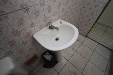 Casa para alugar com 80m², 1 quarto e sem vagaBanheiro