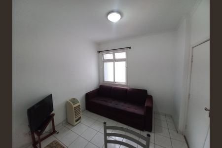 Sala de apartamento para alugar com 1 quarto, 33m² em Itararé, São Vicente