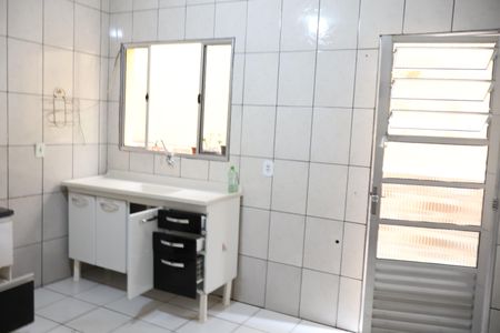 Casa para alugar com 1 quarto, 63m² em Iguatemi, São Paulo