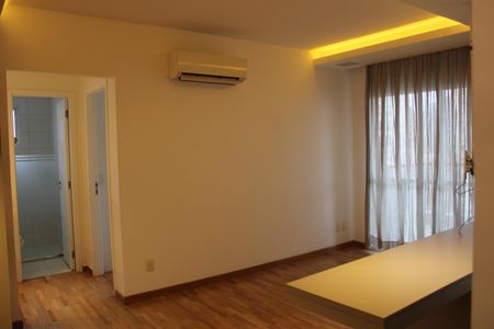 Sala de apartamento para alugar com 1 quarto, 50m² em Vila Mariana, São Paulo