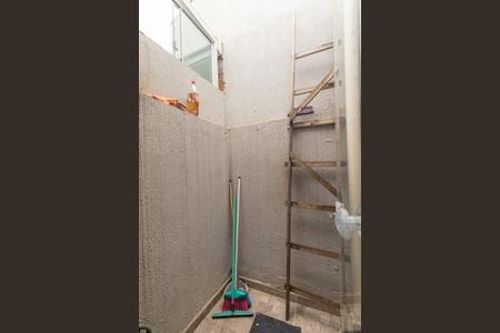 Casa para alugar com 42m², 2 quartos e 1 vagaÁrea externa