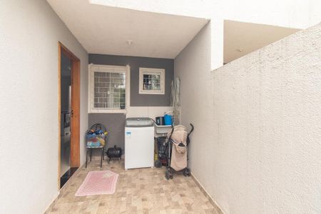 Casa para alugar com 42m², 2 quartos e 1 vagaÁrea de Serviço