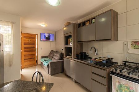 Casa para alugar com 42m², 2 quartos e 1 vagaSala/Cozinha