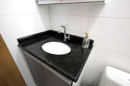 Apartamento para alugar com 72m², 2 quartos e 1 vaga Apartamento para alugar com 72m², 2 quartos e 1 vagaBanheiro