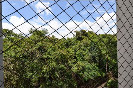 Apartamento à venda com 80m², 3 quartos e 1 vaga Apartamento à venda com 80m², 3 quartos e 1 vagaVista